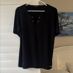 Ellen Tracy Black Short Sleeve Lace-Up Top